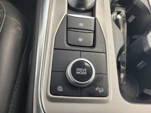 Certified 2023 Ford Explorer XLT w/ Equipment Group 202A AWD/4WD image 25