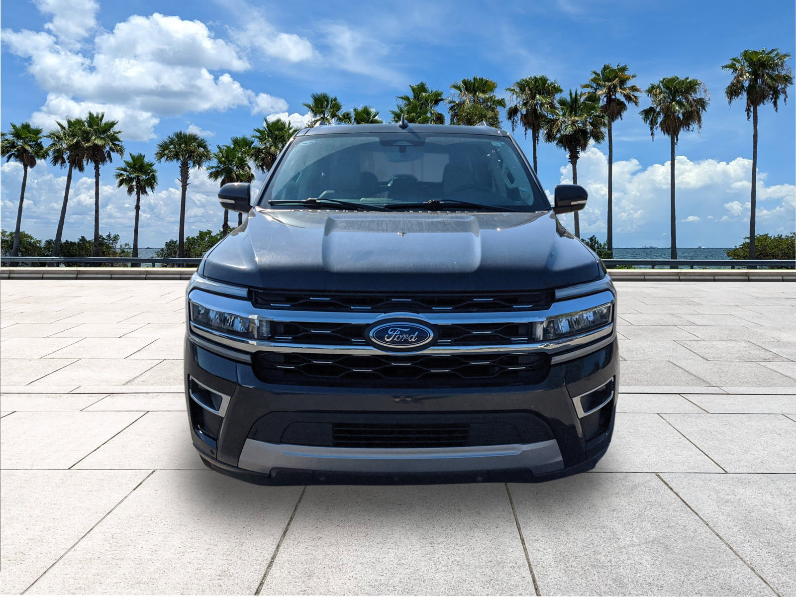 Certified 2024 Ford Expedition Max Limited image 3