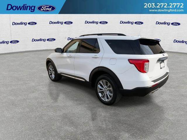 Certified 2023 Ford Explorer XLT w/ Equipment Group 202A AWD/4WD image 3