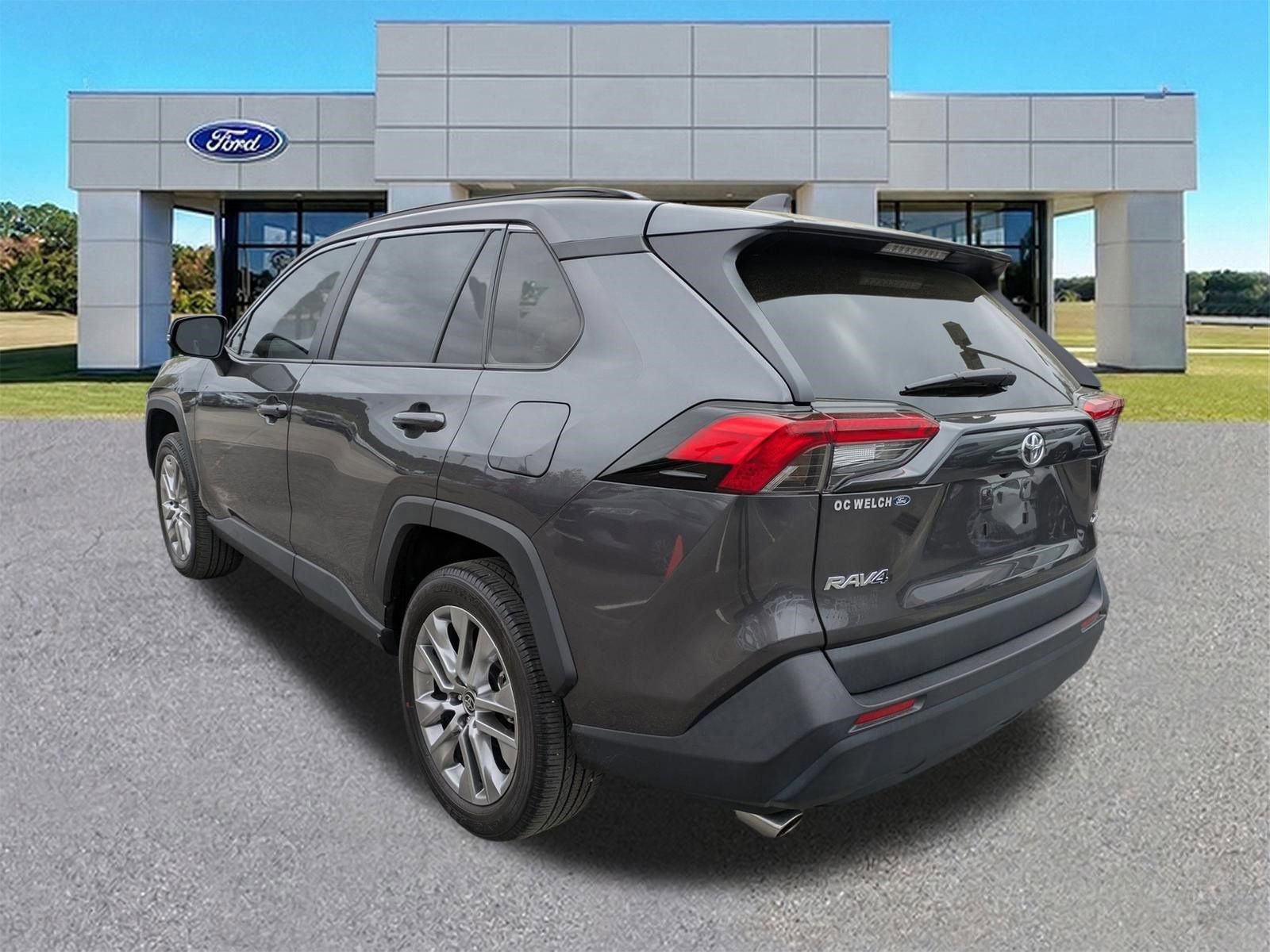 Used 2024 Toyota RAV4 XLE Premium w/ Weather Package FWD image 3