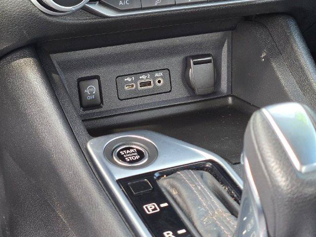 Used 2024 Nissan Sentra SV FWD image 26