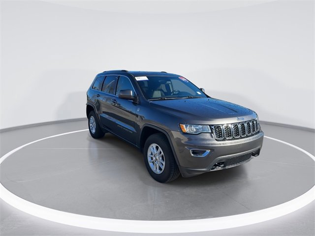 Used 2020 Jeep Grand Cherokee Laredo image 7