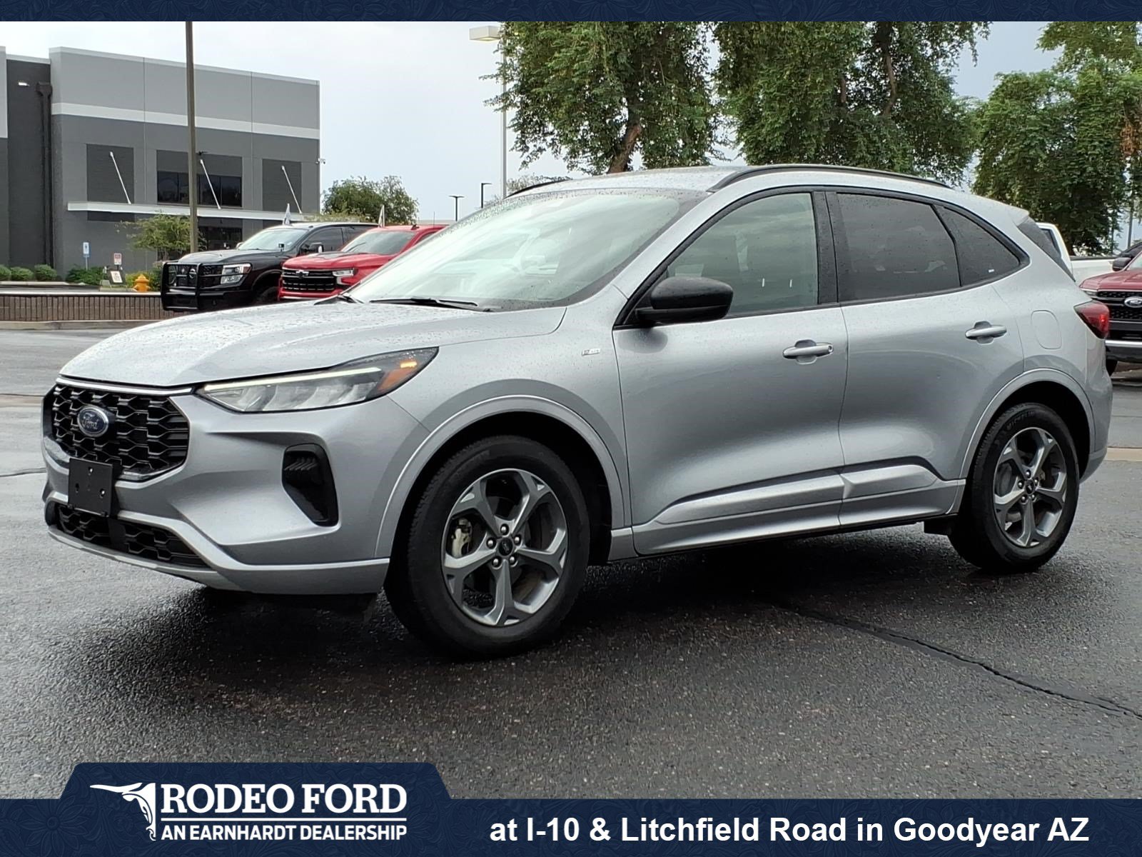Certified 2024 Ford Escape ST-Line FWD image 1