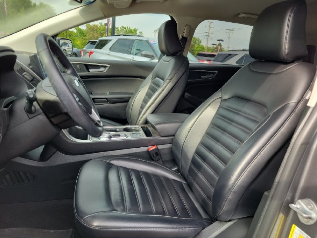 Certified 2024 Ford Edge SEL w/ Convenience Package AWD/4WD image 9