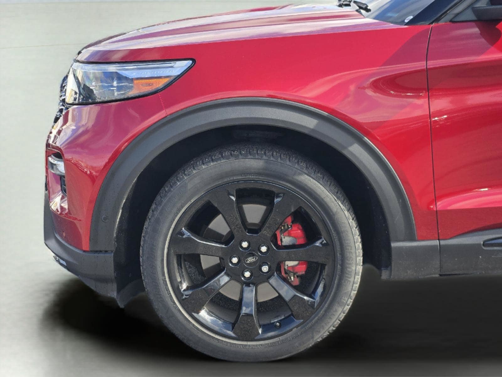 Certified 2020 Ford Explorer ST w/ ST Street Pack AWD/4WD image 9
