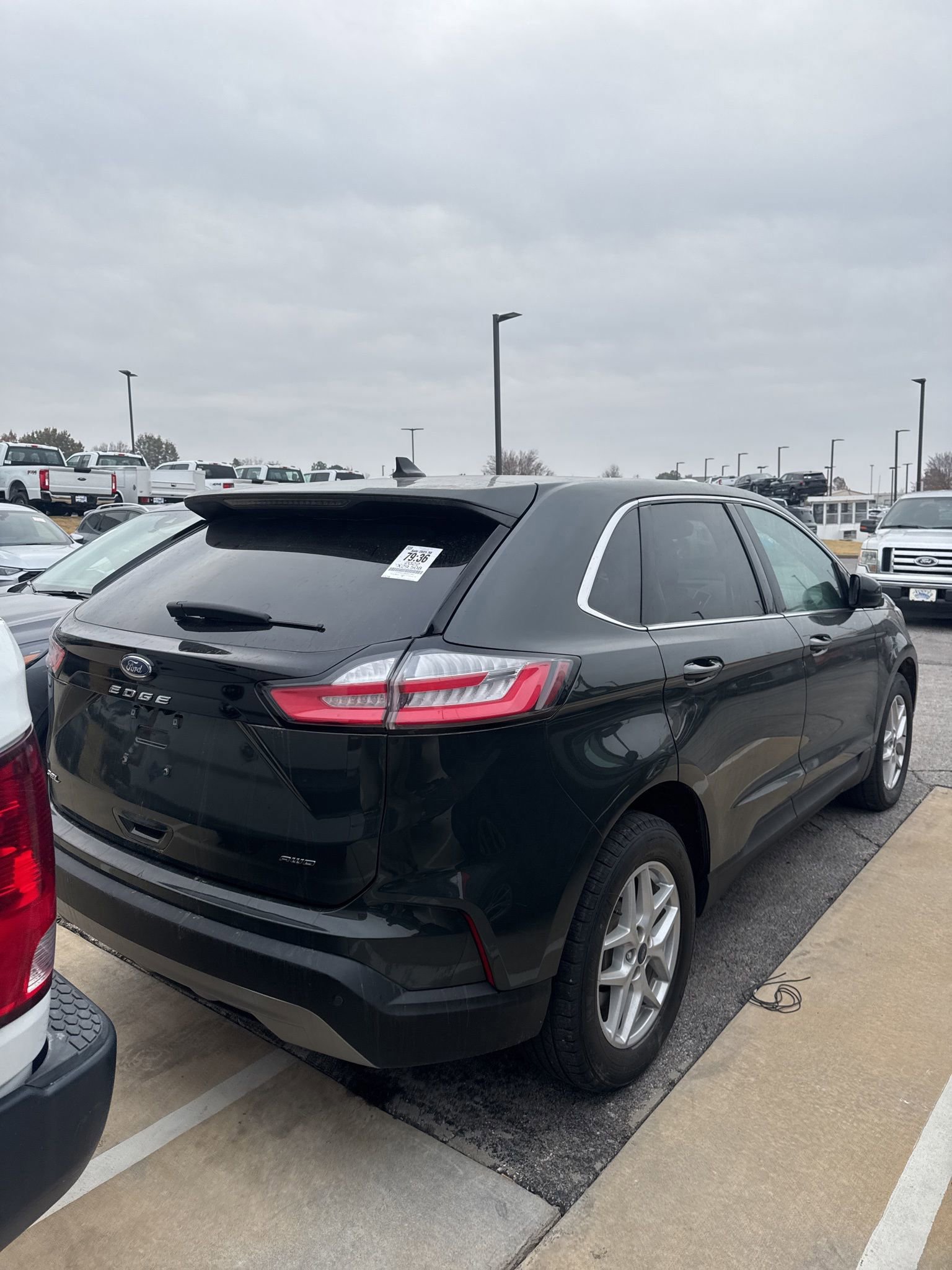 Certified 2022 Ford Edge SEL w/ Convenience Package image 4