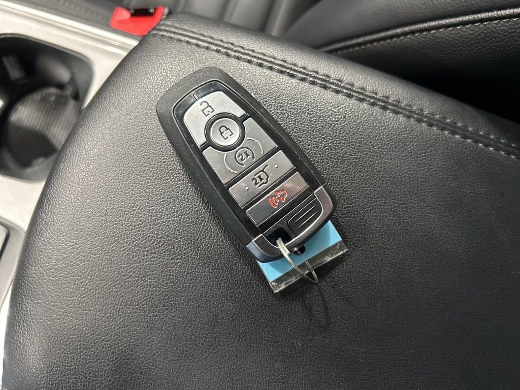 Certified 2024 Ford Edge SEL w/ Convenience Package image 26