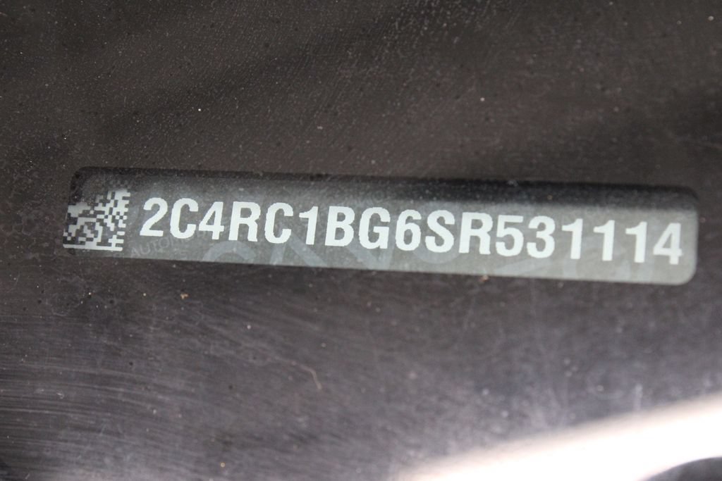 Used 2025 Chrysler Pacifica Select FWD image 33