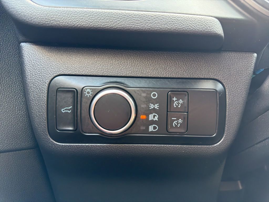 Certified 2023 Ford Escape Active AWD/4WD image 30