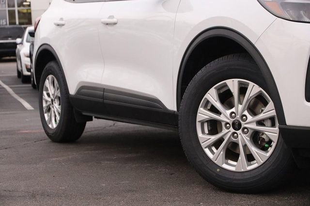 Certified 2025 Ford Escape Active image 3