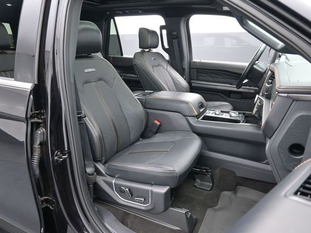Certified 2023 Ford Expedition Platinum image 28