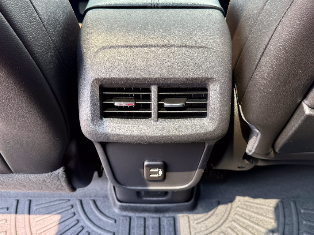 Used 2021 GMC Terrain SLT w/ Infotainment Package II AWD/4WD image 35
