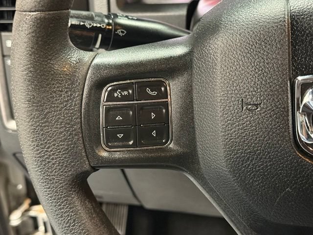 Used 2018 RAM 1500 Express AWD/4WD image 19