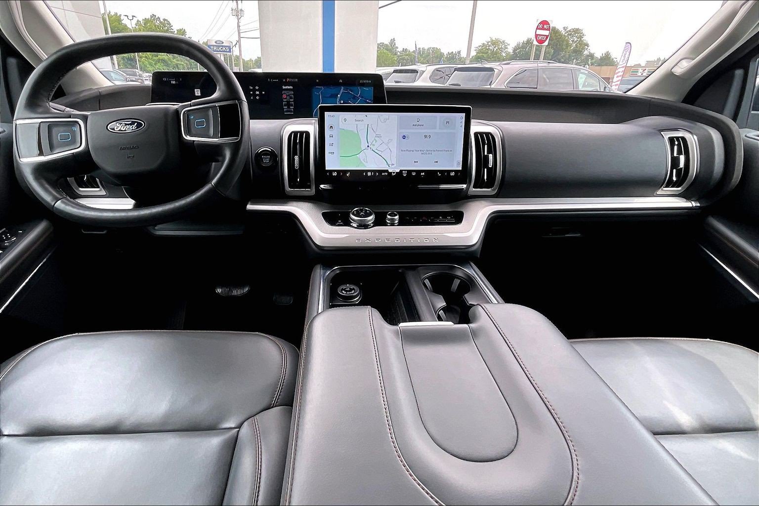 Certified 2025 Ford Expedition Active RWD image 13