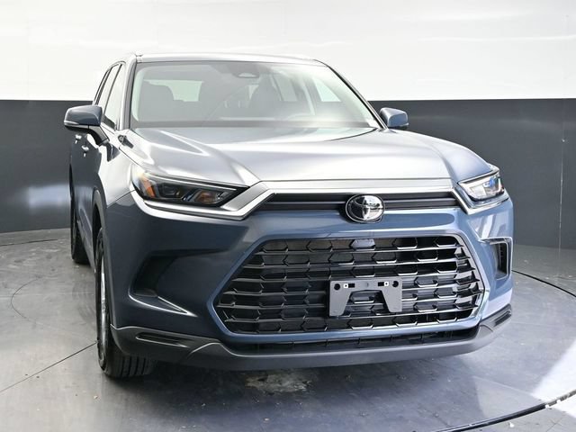 Used 2025 Toyota Grand Highlander AWD image 2