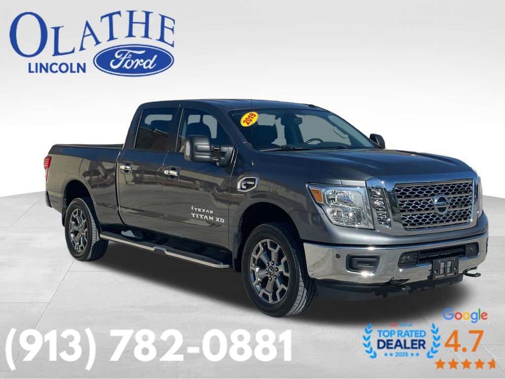 Used 2019 Nissan Titan SV w/ SV Convenience Package image 1