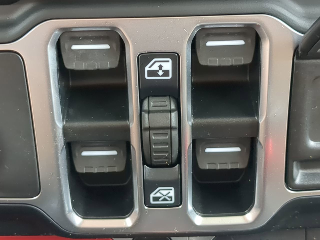 Used 2021 Jeep Wrangler Unlimited Rubicon AWD/4WD image 21