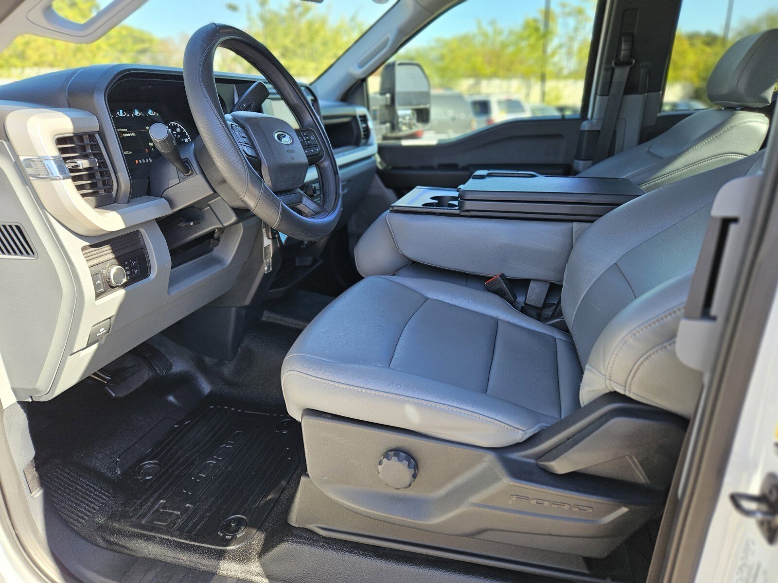 Certified 2024 Ford F350 XL w/ XL Off-Road Package image 17