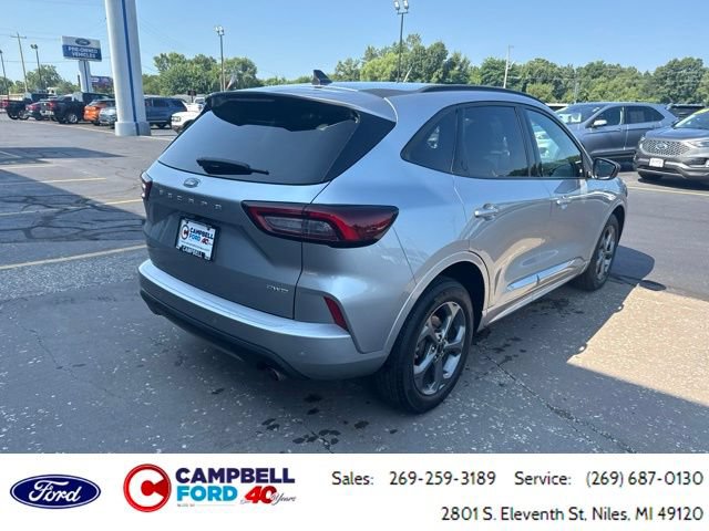Certified 2023 Ford Escape ST-Line w/ Tech Pack #1 AWD/4WD image 3