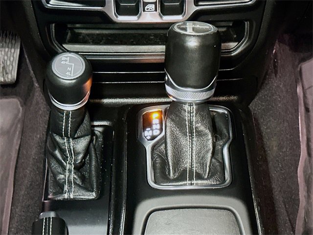 Used 2020 Jeep Gladiator Overland w/ Popular Equipment Package image 14