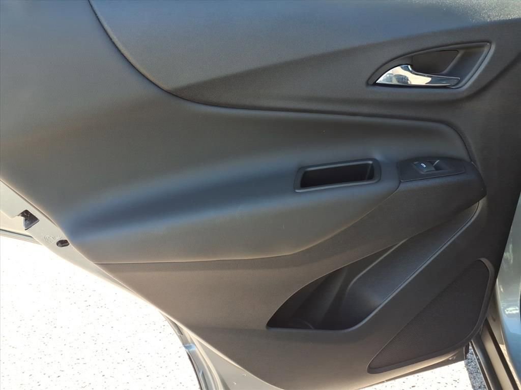 Used 2024 Chevrolet Equinox LT image 15
