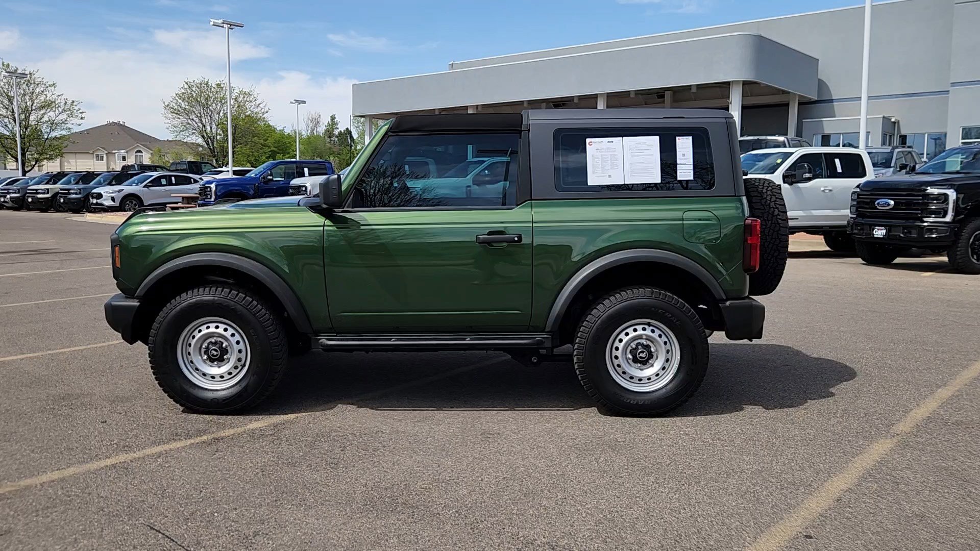 Certified 2025 Ford Bronco 2-Door AWD/4WD image 24