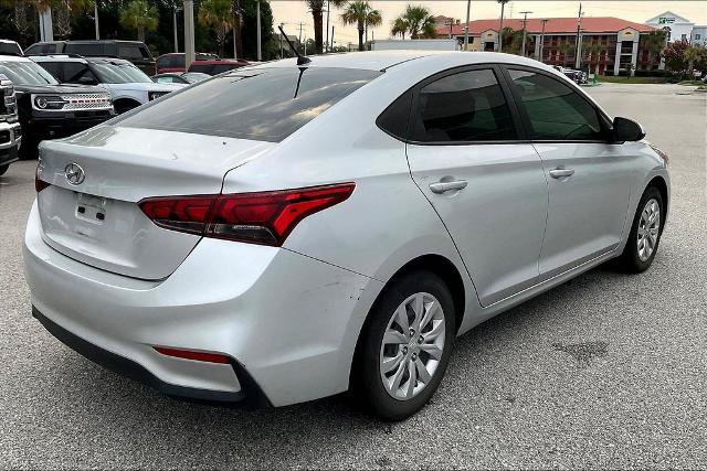 Used 2022 Hyundai Accent SE FWD image 6
