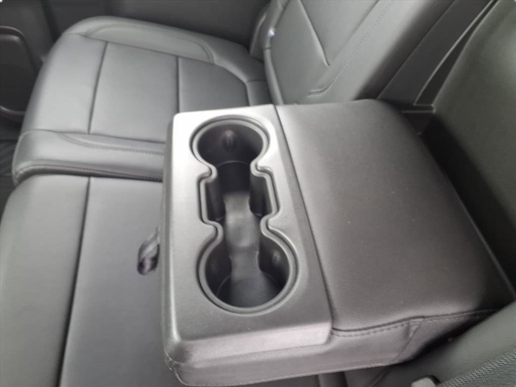 Used 2020 Chevrolet Silverado 1500 LT Trail Boss image 11