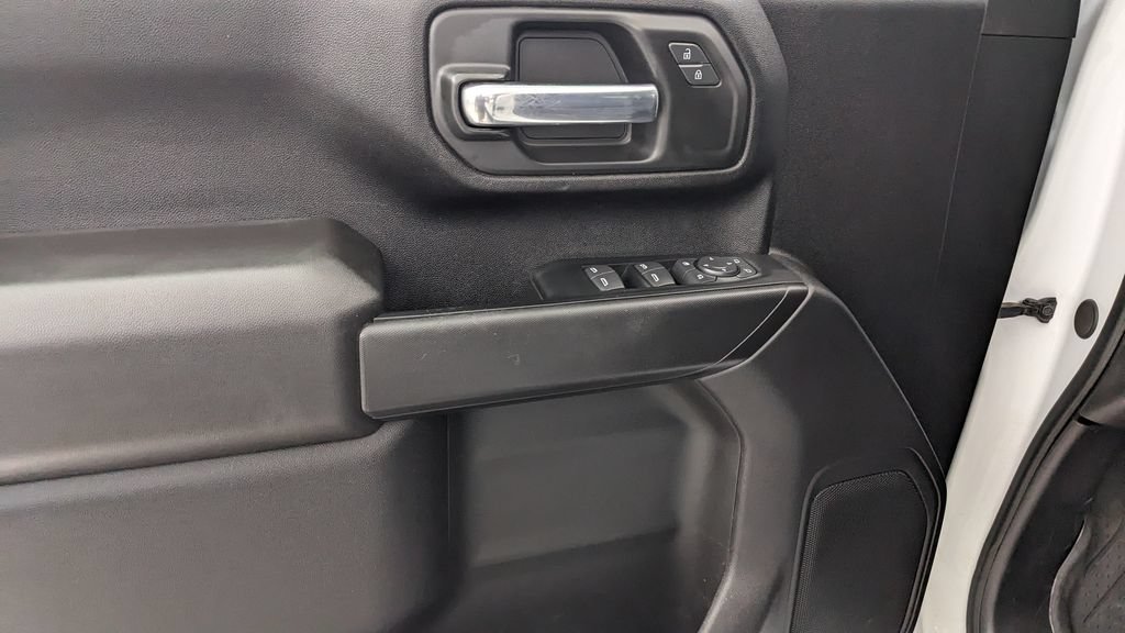 Used 2025 Chevrolet Silverado 2500 Custom w/ Custom Value Package AWD/4WD image 26