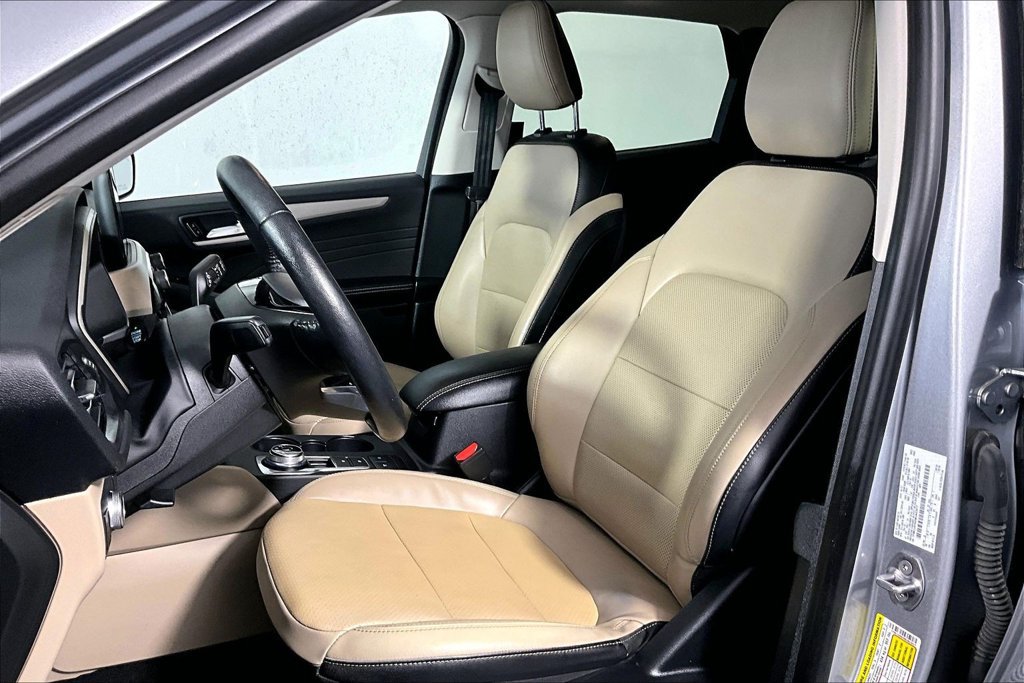 Certified 2021 Ford Escape SEL FWD image 25