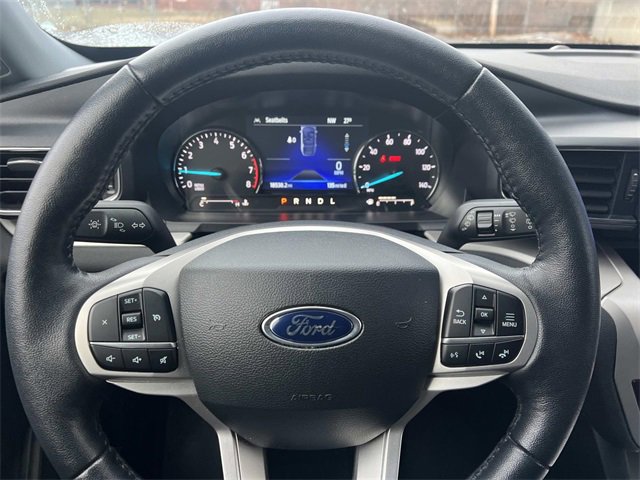 Certified 2022 Ford Explorer XLT w/ Equipment Group 202A image 22