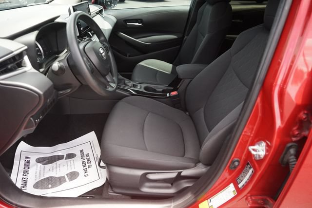 Used 2021 Toyota Corolla LE FWD image 9