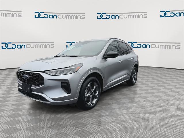 Certified 2024 Ford Escape ST-Line image 2