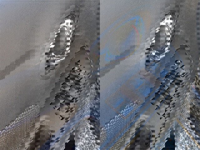 Used 2019 Nissan Versa SV image 23