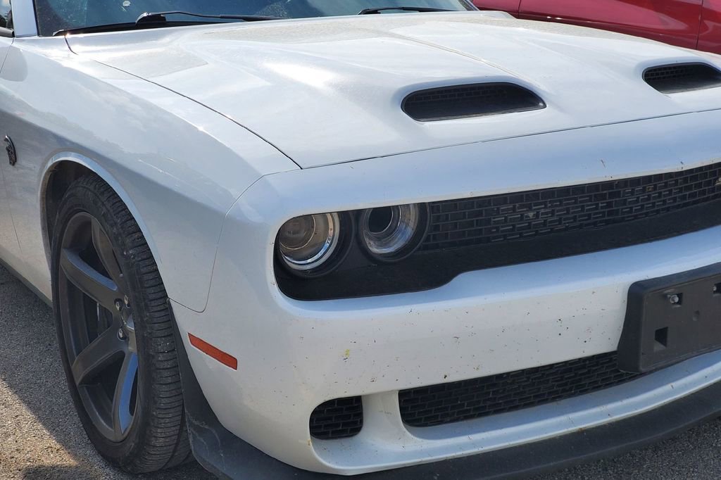 Used 2022 Dodge Challenger SRT Hellcat Redeye RWD image 2