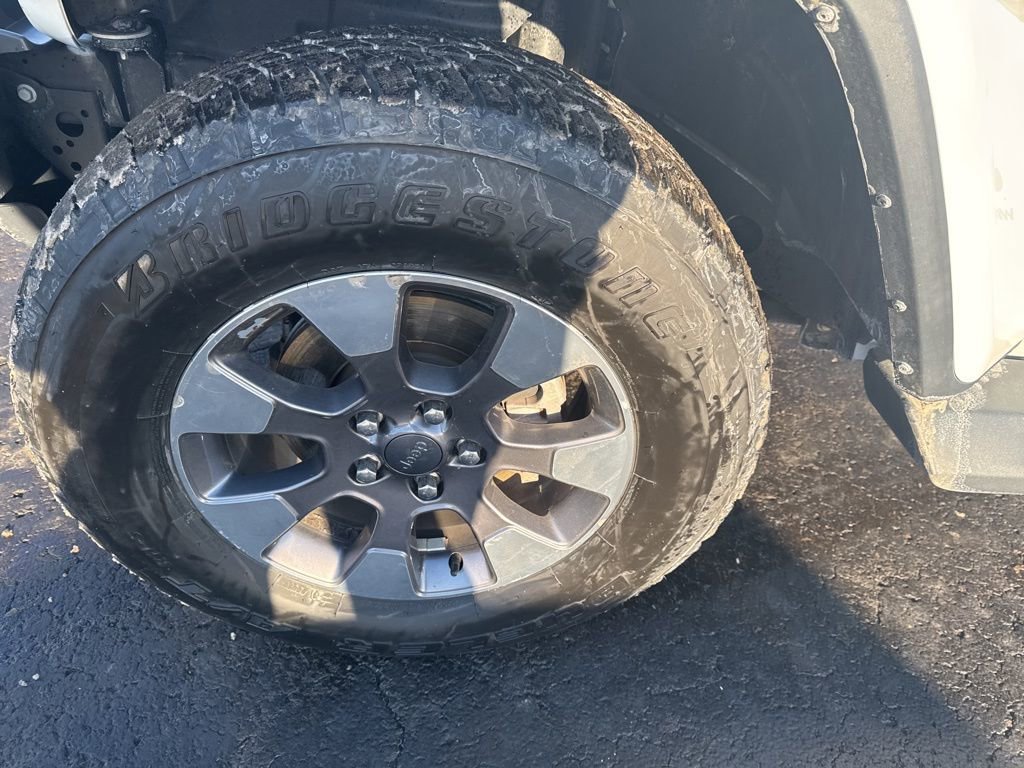 Used 2020 Jeep Wrangler Unlimited Sahara image 45