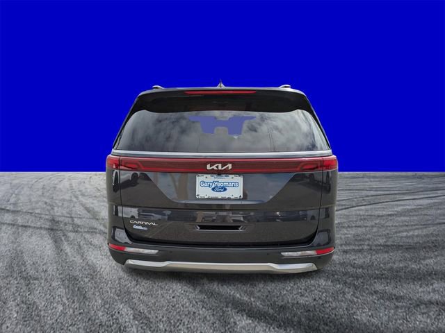 Used 2023 Kia Carnival SX FWD image 5