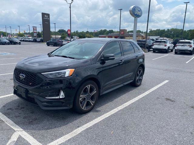 Certified 2019 Ford Edge ST w/ Equipment Group 401A AWD/4WD image 2