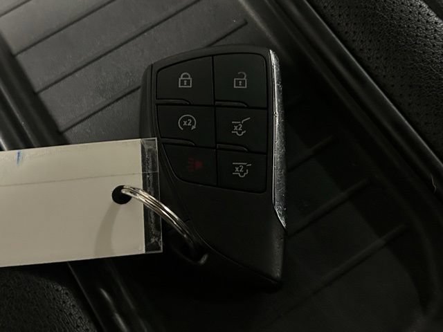 Used 2023 GMC Yukon SLT AWD/4WD image 28