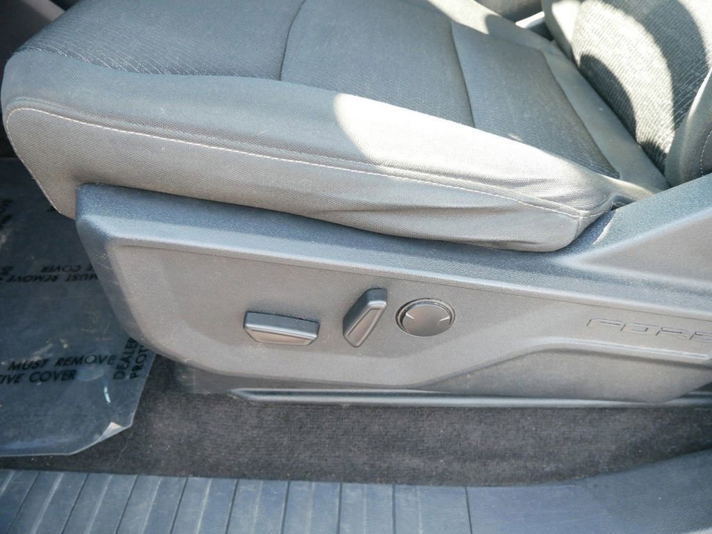 Certified 2022 Ford F150 XLT w/ Equipment Group 302A High image 8