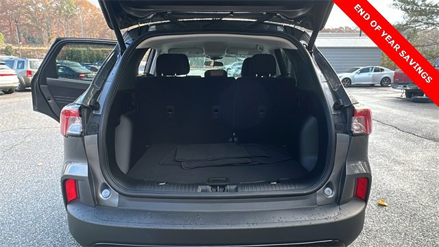 Certified 2021 Ford Escape SE w/ SE Sport Appearance Package image 18