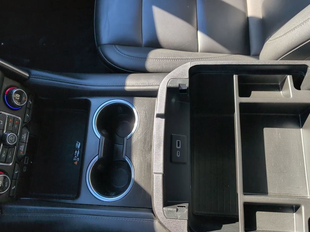 Used 2024 Chevrolet Tahoe LT image 23