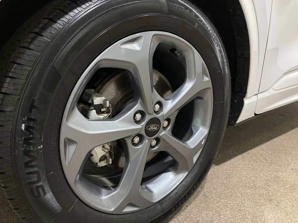 Certified 2023 Ford Escape ST-Line image 14