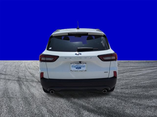 Certified 2025 Ford Escape ST-Line w/ Equipment Group 301A FWD image 5