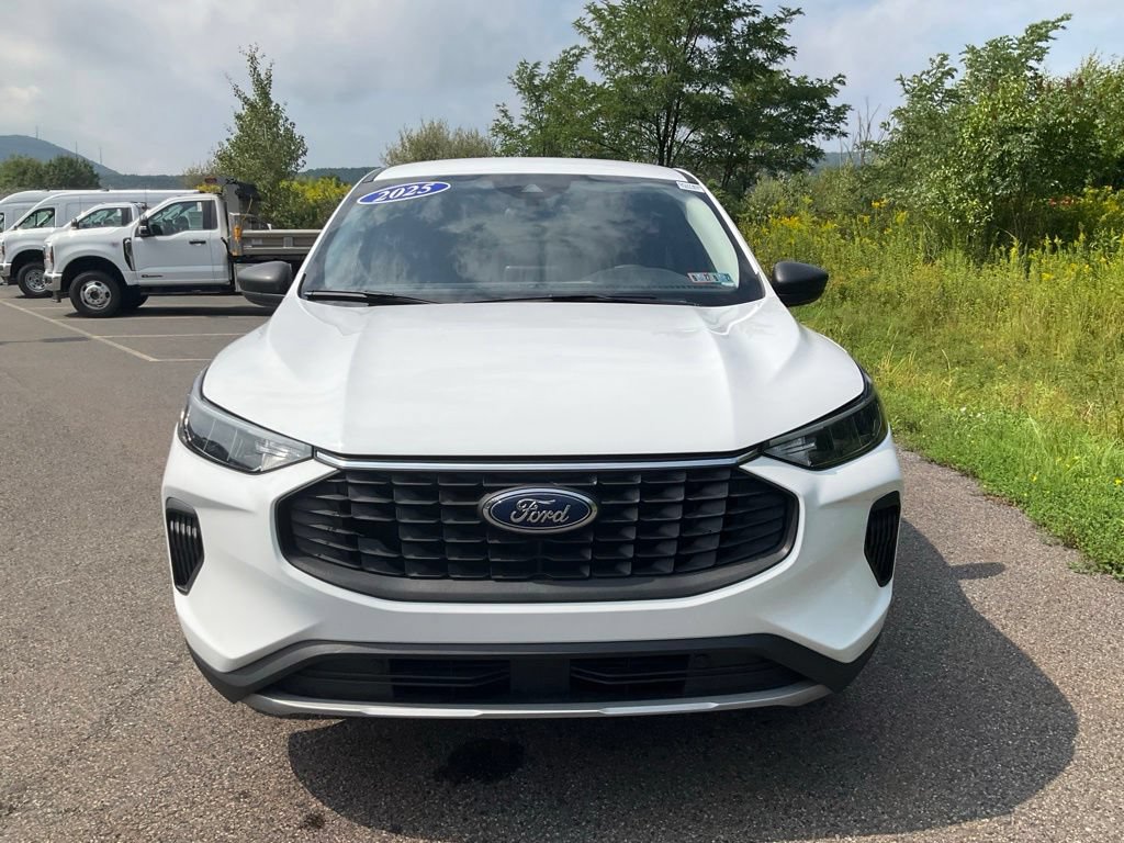 Certified 2025 Ford Escape Active AWD/4WD image 29