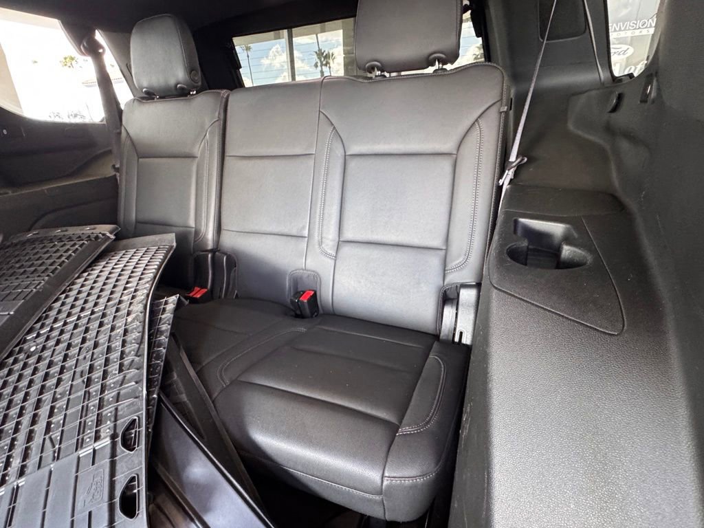 Used 2022 Chevrolet Tahoe Z71 w/ Luxury Package image 31