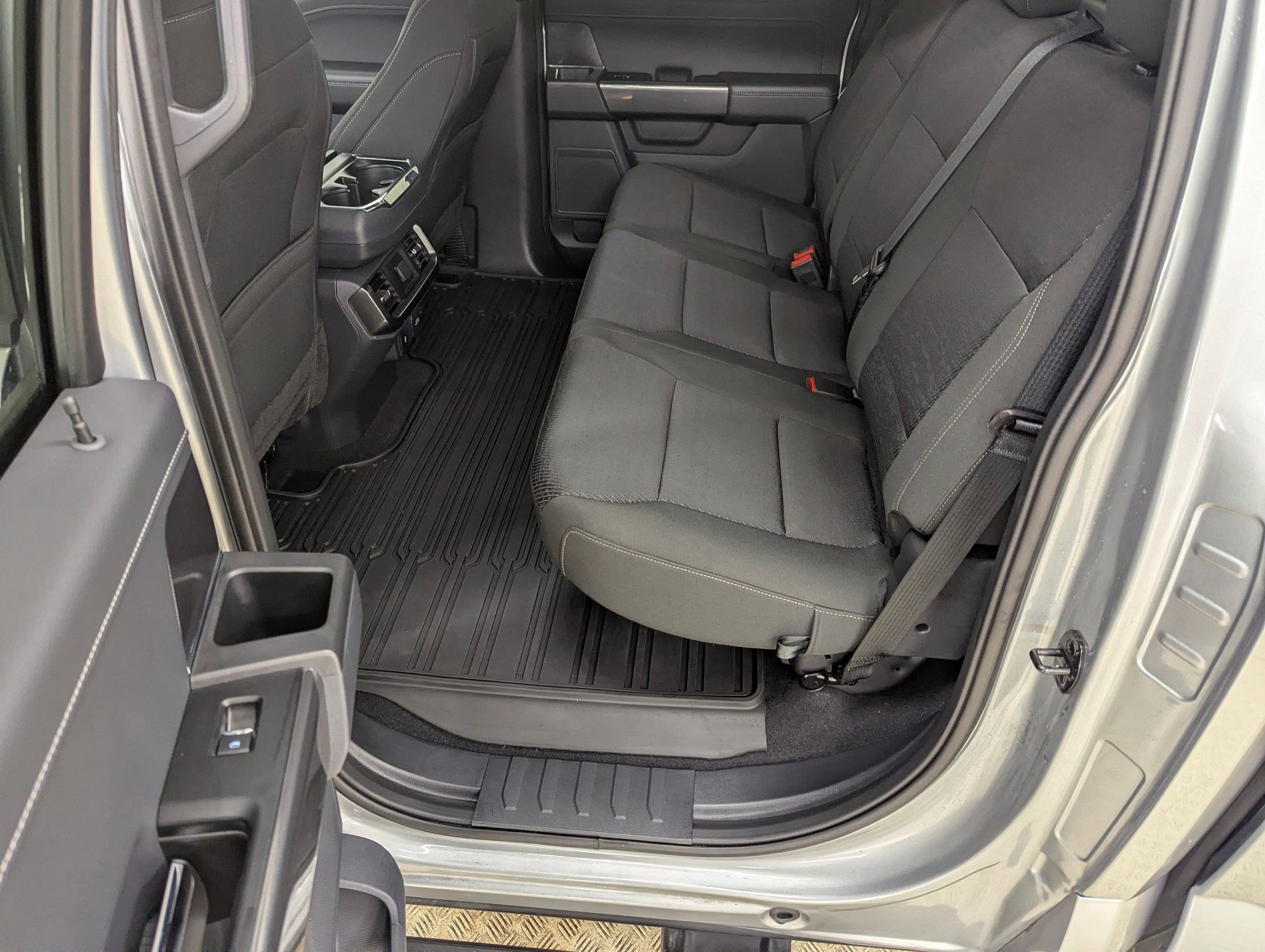 Certified 2023 Ford F150 XLT w/ Equipment Group 302A High image 14