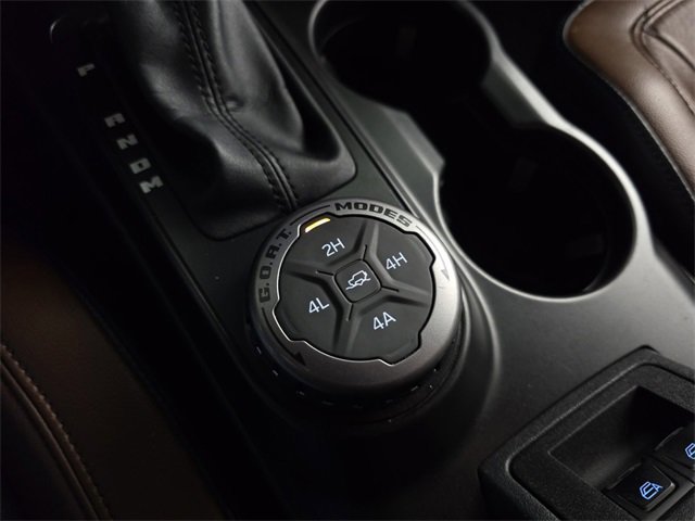 Certified 2021 Ford Bronco Outer Banks w/ Sasquatch Package image 17