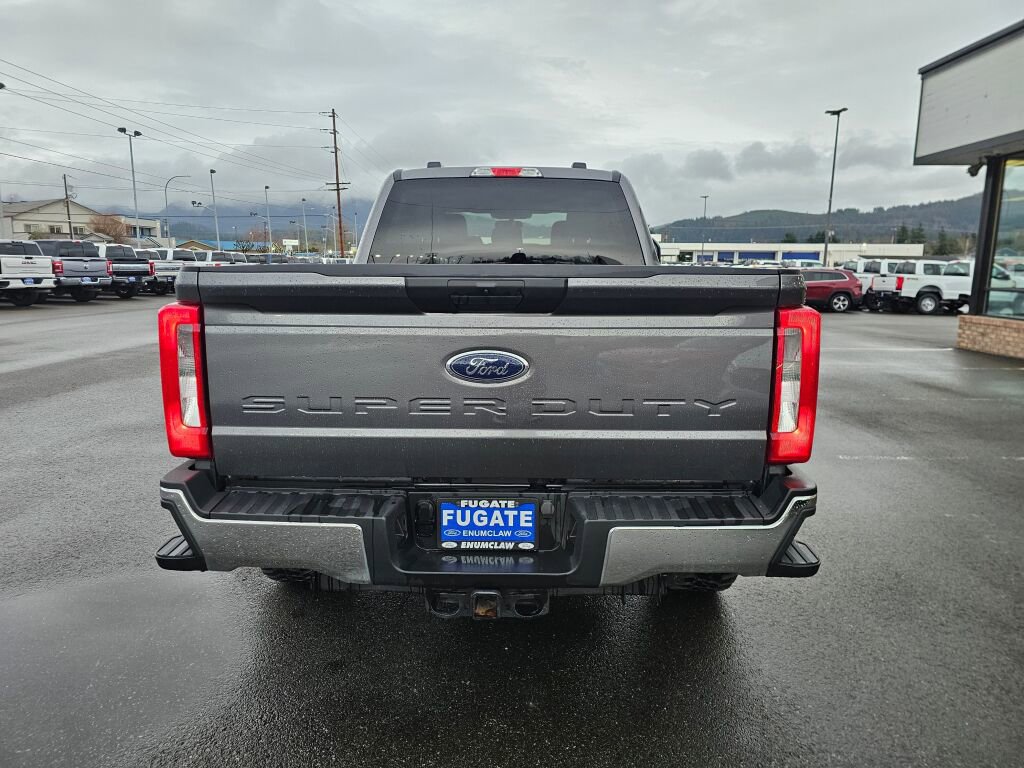 Certified 2024 Ford F350 XLT image 8