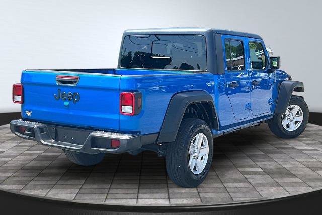 Used 2023 Jeep Gladiator Sport AWD/4WD image 12